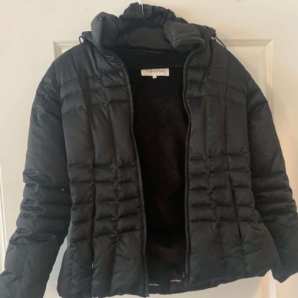 BEAUTIFUL CALVIN KLEIN BLACK PUFFER JACKET HOODED SIZE S